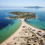 Buganvillea Cottage: Un Nido A 200 Mt. Dal Mare 度假居 *