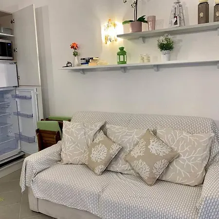 Buganvillea Cottage: Un Nido A 200 Mt. Dal Mare * Порто-Полло