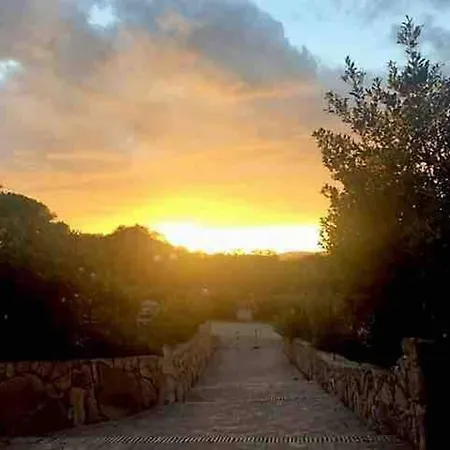 Buganvillea Cottage: Un Nido A 200 Mt. Dal Mare Casa vacanze