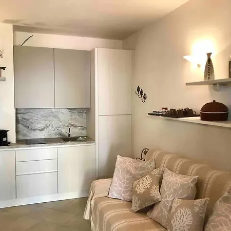 Holiday home Buganvillea Cottage: Un Nido A 200 Mt. Dal Mare