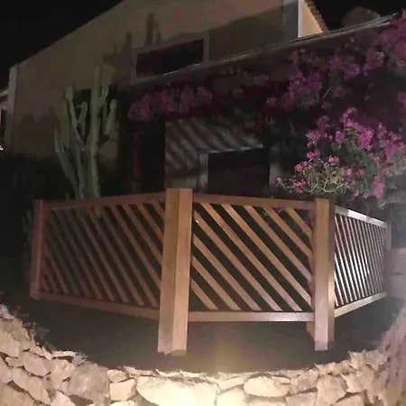 Ferienhaus Buganvillea Cottage: Un Nido A 200 Mt. Dal Mare