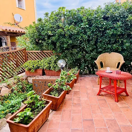 Buganvillea Cottage: Un Nido A 200 Mt. Dal Mare Porto Pollo