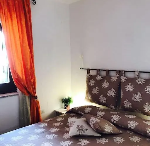 Nyaraló Buganvillea Cottage: Un Nido A 200 Mt. Dal Mare Porto Pollo