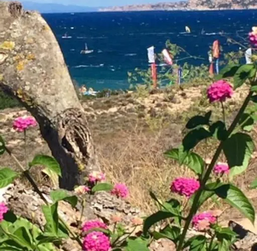 Buganvillea Cottage: Un Nido A 200 Mt. Dal Mare Casa vacanze